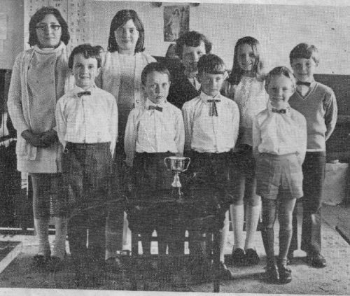 Parti Canu Ysgol Sul Bryntecwyn 1971